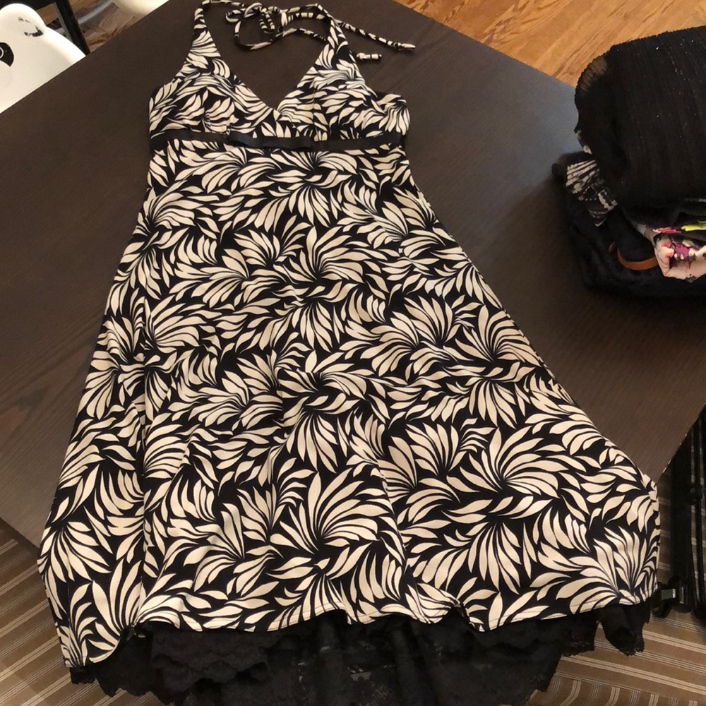 Black and white halter